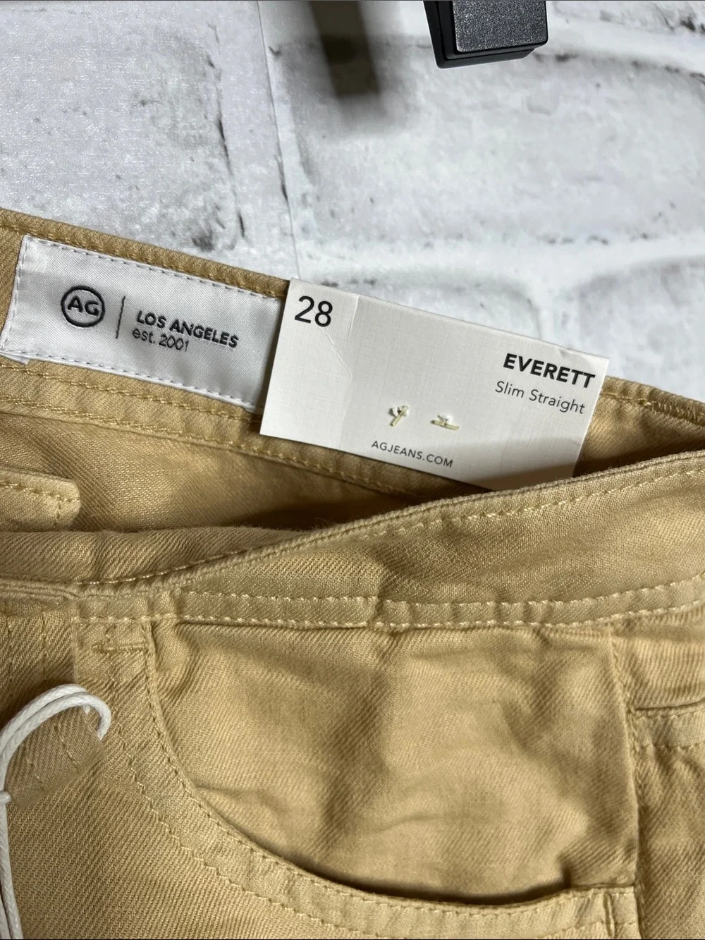NWT AG Adriano Goldschmied Everett slim straight linen tan pants